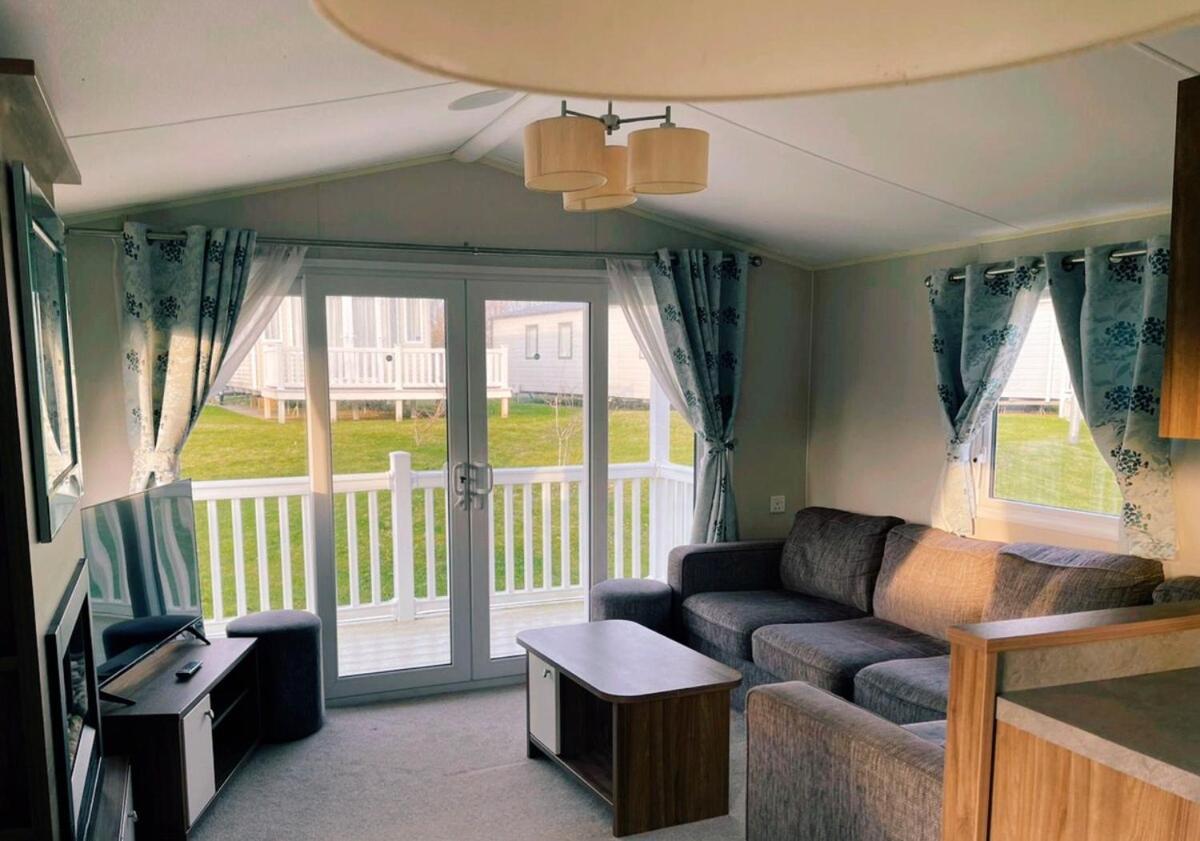 Seaside Retreat In Whitecliff Bay Apartment Bembridge